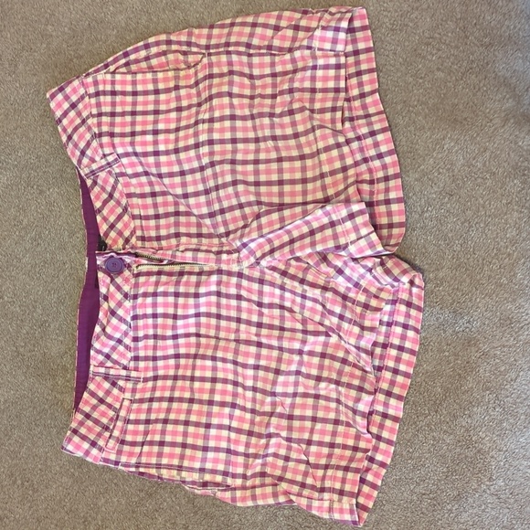 5 for $30 - 3 pairs of shorts - Picture 4 of 5